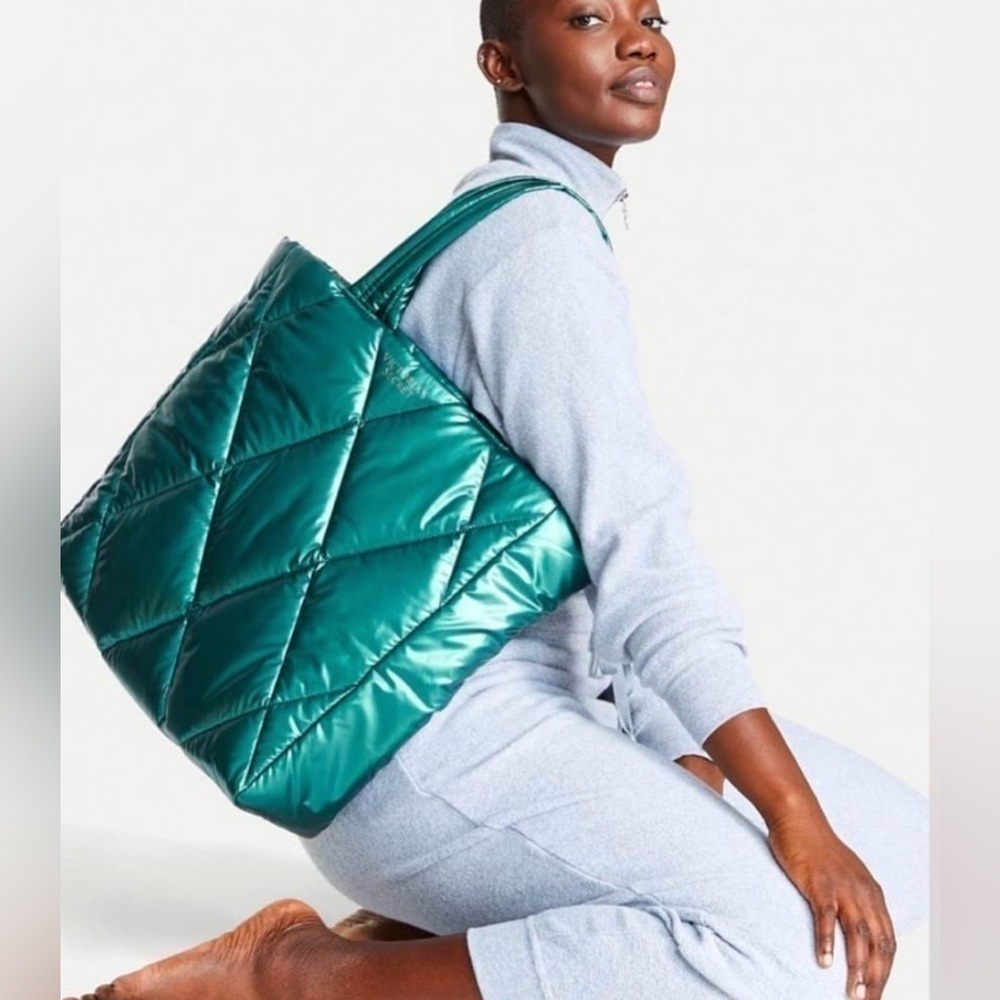 Victoria’s Secret Quilted Puffer Tote Bag Teal NWT